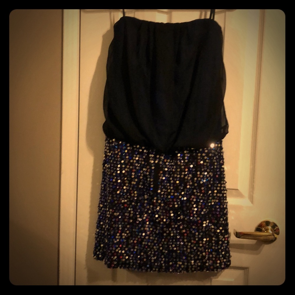 Sequin strapless party dress